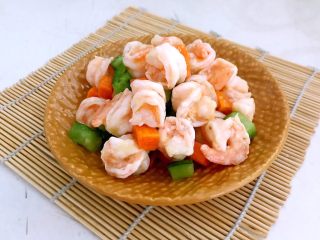 18、什锦虾仁,什锦虾仁成品图