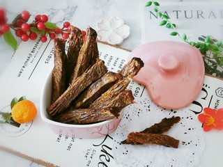 16、手撕牛肉干,手撕牛肉干 营养美味的小零食