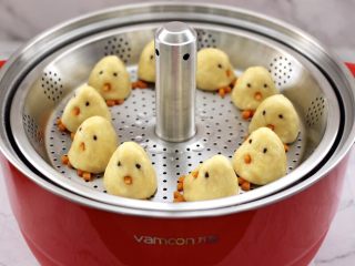 14、小鸡窝窝头,萌萌哒的小鸡窝窝头完美出锅咯。