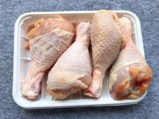 1、香辣口水鸡,鸡腿400g