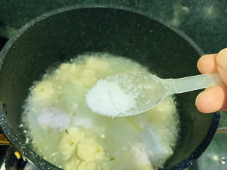 19、冬瓜肉丸汤,加少许盐；