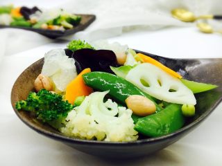 12、花椒油蔬菜宝,成品图