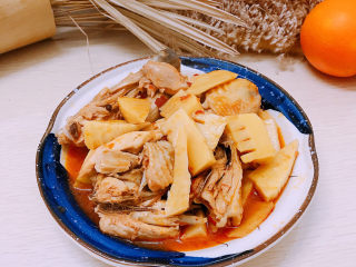 23、春笋焖鸡,成品图