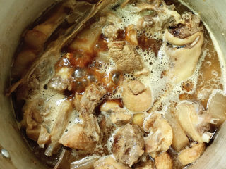 16、啤酒鸭,大火烧开