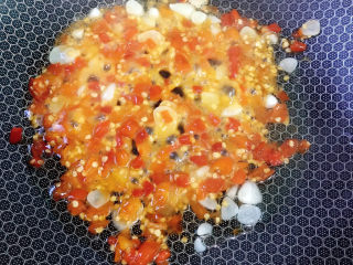 12、卷心菜炒粉丝,炸香