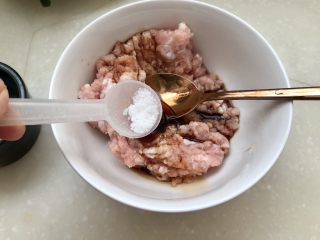 11、点翠清汤白玉丸➕木耳冬瓜丸子汤,加入少许白糖