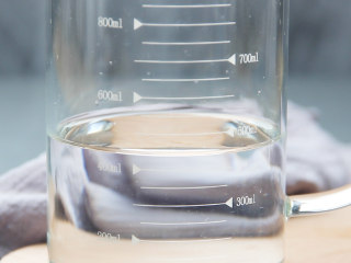 4、天气渐凉，来一碗十谷米粥暖暖身吧,取水约450ml。