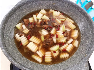 19、排骨冬瓜汤,排骨冬瓜汤做好了~