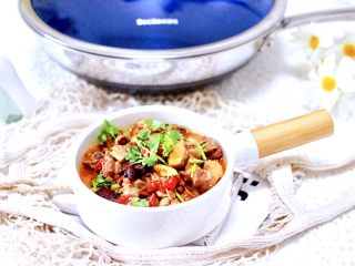 18、番茄啤酒炖鸭,好吃又营养丰富的番茄啤酒炖鸭就出锅咯。