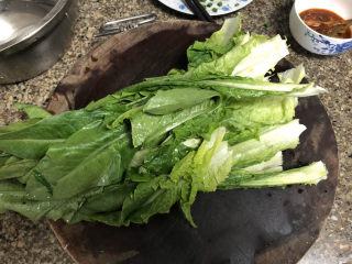 2、蚝油油麦菜➕柳塘新绿却温柔,油麦菜清洗沥水