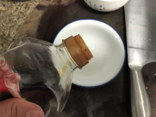 4、蚝油油麦菜➕柳塘新绿却温柔,调味汁：生抽半汤匙