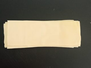 9、香椿系列之一 香椿豆卷蘸酱菜,把干豆腐切成3㎝宽的长条