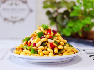 18、剁椒凉拌黄豆时蔬,成品一