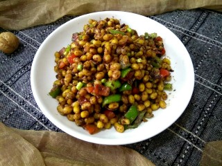 10、卤虾酱煎豆粒,成品图