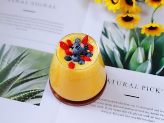 13、芒果苹果奶昔,我要开动了，好喝极了。