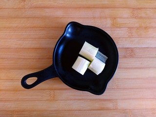 10、四季滋补芙蓉汤,大葱切段