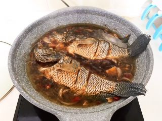 18、红烧鱼,给石斑鱼翻身