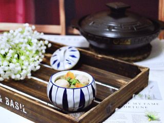 15、墨鱼丸子冬瓜木耳煲,鲜美可口又营养丰富，每次煲一锅不够喝。