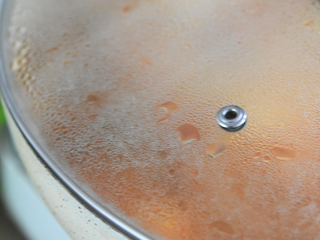 10、美味营养成功率高的一道家常汤品,关盖,小火焖煮40分钟