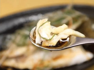 15、葱油鲈鱼,鲈鱼少刺,趁热大口大口的享受吧????