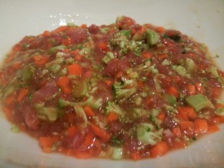 8、绿色美食+营养饭团,搅拌均匀，