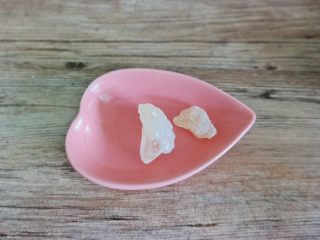 3、夏日消暑甜汤,冰糖