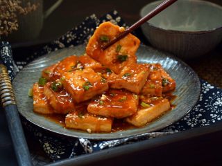 15、糖醋脆皮豆腐,酸酸甜甜的，非常开胃。