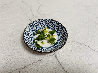 4、鸡蛋豆腐羹,葱花