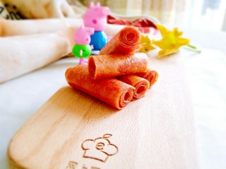 15、自制小零食――零添加山楂卷。,成品图