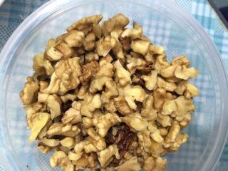 4、姜枣茶,核桃适量，喜欢可以多放点