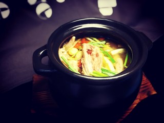 14、秋冬滋补篇:老母鸡白果海参汤,美味滋补润肺的白果鸡汤完成！