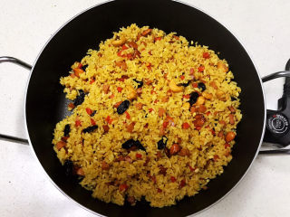 18、咖喱蛋炒饭,翻炒均匀