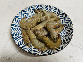 1、白灼大虾,大虾