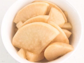 5、韩式辣白菜,自制的糖醋白萝卜