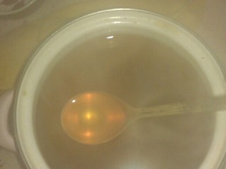 10、山楂红糖水,颜色为淡淡的橘色