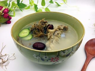 18、#咸食#  田七大枣煲猪骨汤,成品图