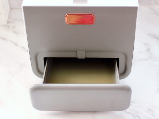 13、绿豆红薯饭,取出锅底的米汤盒的米汤汁，可以留着给家里的孩子喝，营养丰富又健康。