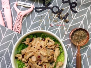 12、孜然辣肉片,成品图