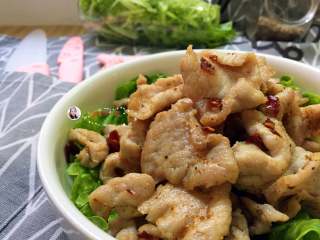 14、孜然辣肉片,成品图