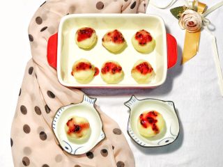 15、甜美的下午茶之蓝莓土豆球,来个美美的摆拍吧