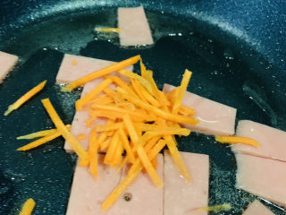 8、木耳炒山药,加胡萝卜丝