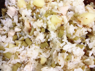 15、土豆焖饭,拌匀