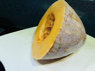 1、南瓜布丁,南瓜待用