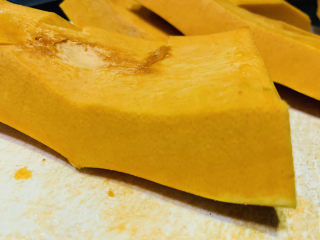 3、南瓜布丁,切块