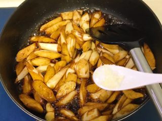 11、油焖高瓜,加少量鸡精