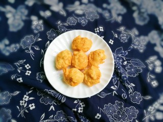 16、香香鸡肉圆,出锅盛盘