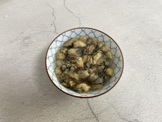 1、牡蛎炒蛋,牡蛎