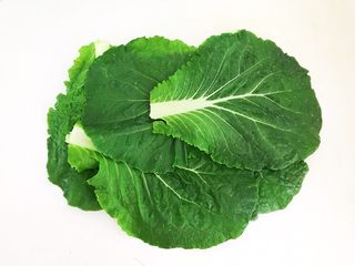 13、非常独特的东北饭包,把白菜叶晾干水份