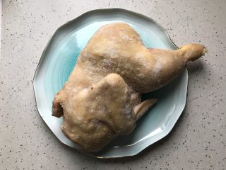 2、藤椒风味手撕鸡～简易版,提前室温解冻