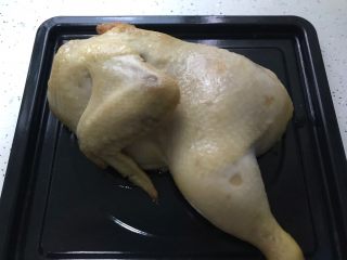 7、藤椒风味手撕鸡～简易版,烤好了，稍微晾凉一下